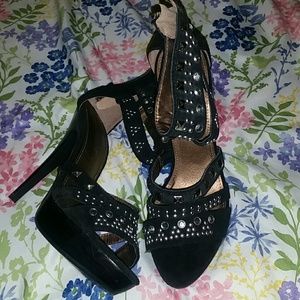 Stunning platform sandals